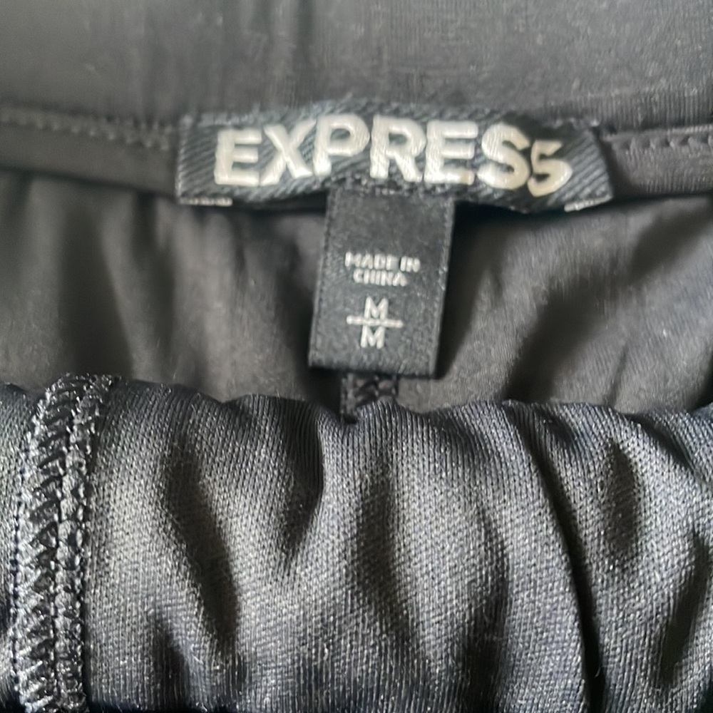 Express sequin shorts - Picture 2 of 2